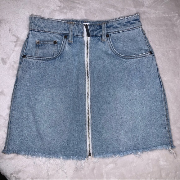 Zara denim skirt - Picture 2 of 4